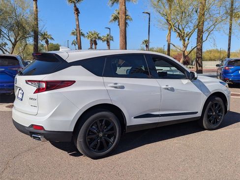 New 2026 Acura RDX SH-AWD image 8