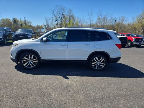 Used 2016 Honda Pilot Elite image 4