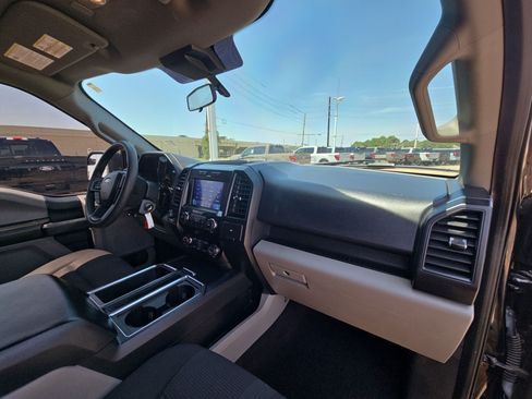 Used 2019 Ford F150 XL w/ Equipment Group 101A Mid AWD/4WD image 28