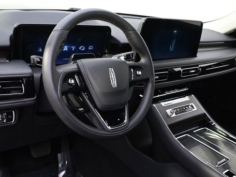 New 2026 Lincoln Aviator Reserve w/ Jet Appearance Package image 11