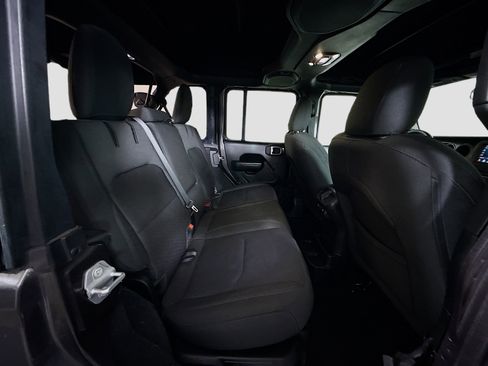 Used 2023 Jeep Wrangler Unlimited w/ Cold Weather Group image 27