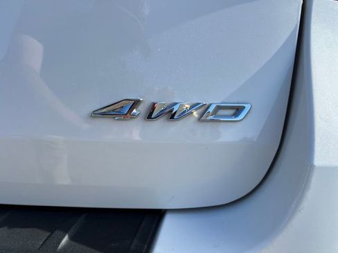 Used 2023 Ford Explorer XLT w/ Equipment Group 202A AWD/4WD image 41