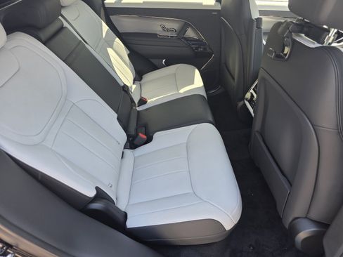 New 2026 Land Rover Range Rover Sport Dynamic SE AWD/4WD image 5