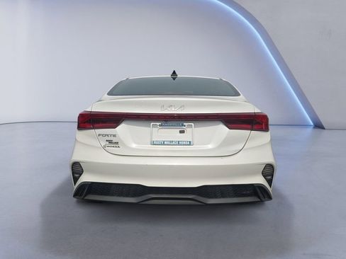 Used 2024 Kia Forte LXS image 4