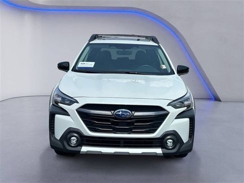 Used 2025 Subaru Outback Limited w/ Popular Package #2 AWD/4WD image 12