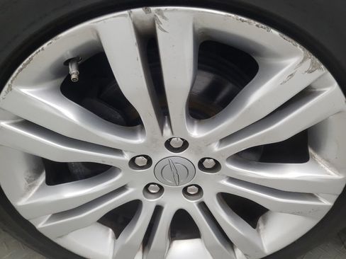 Used 2016 Chrysler 200 Limited image 31