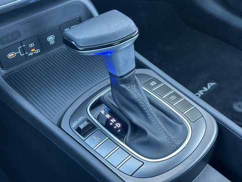 Certified 2025 Hyundai Kona SE AWD/4WD image 22