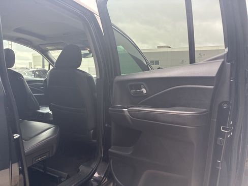 Used 2023 Honda Ridgeline RTL image 11