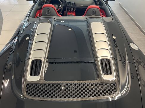 Used 2022 Audi R8 V10 performance image 21