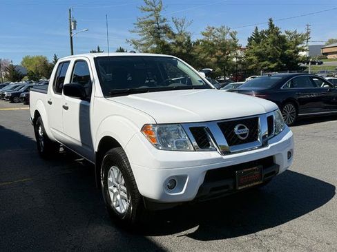 Used 2018 Nissan Frontier SV w/ Value Truck Package image 3