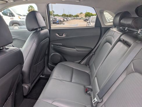 Used 2020 Hyundai Kona Limited AWD/4WD image 14