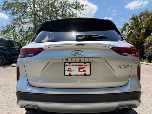 Used 2021 INFINITI QX50 Luxe image 9