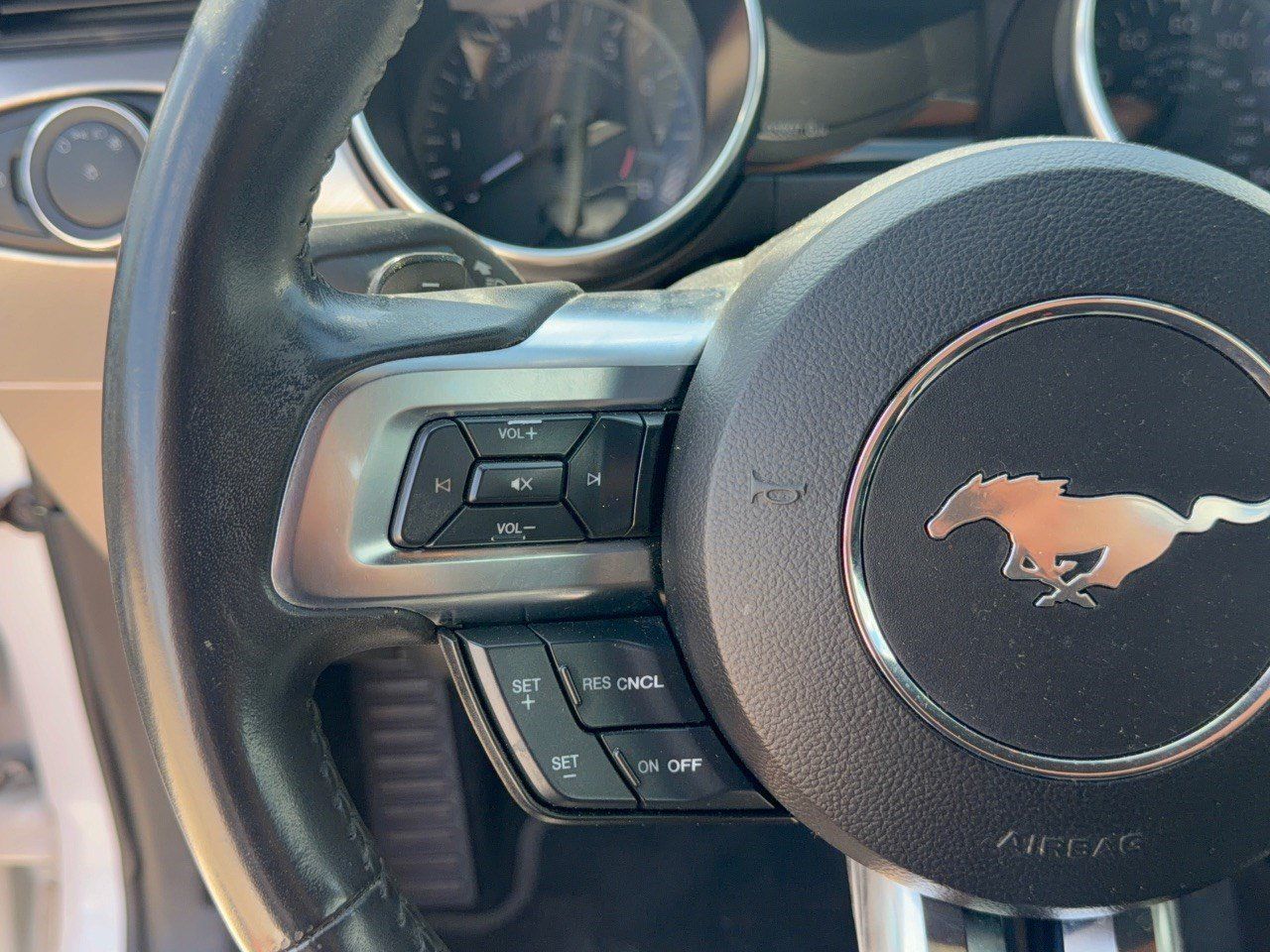 Used 2020 Ford Mustang GT Premium RWD image 18