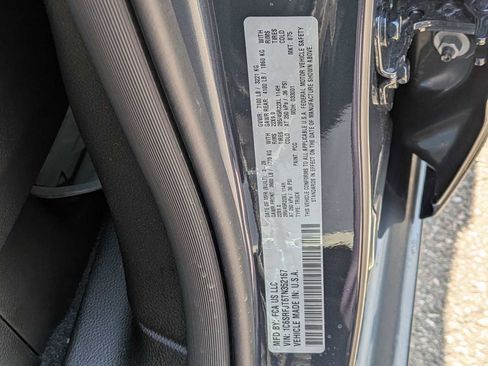 New 2026 RAM 1500 Laramie AWD/4WD image 29