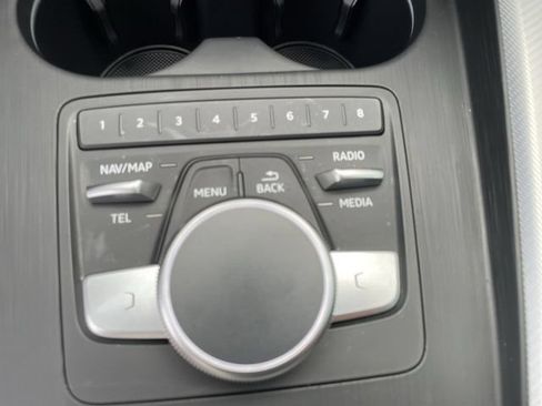 Used 2019 Audi A4 2.0T Premium Plus AWD/4WD image 22