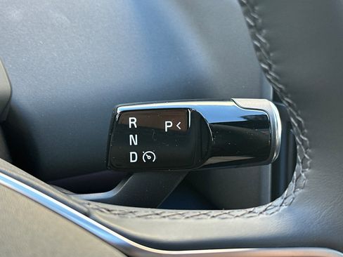 New 2026 Volvo EX30 Ultra w/ Climate Package image 19