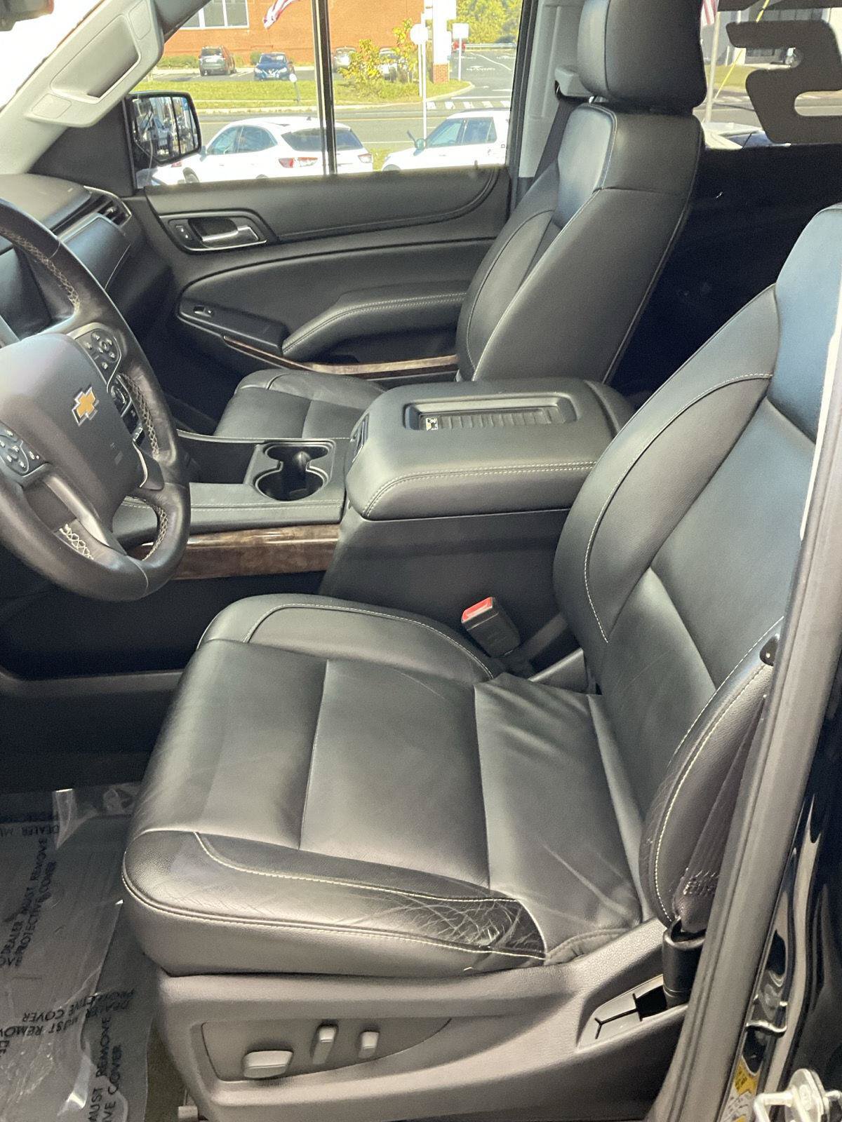 Used 2017 Chevrolet Tahoe LT AWD/4WD image 8