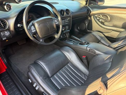 Used 2002 Pontiac Firebird Formula RWD image 8