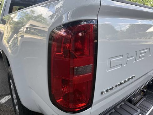 Used 2022 Chevrolet Colorado LT w/ Fleet Safety Package image 17