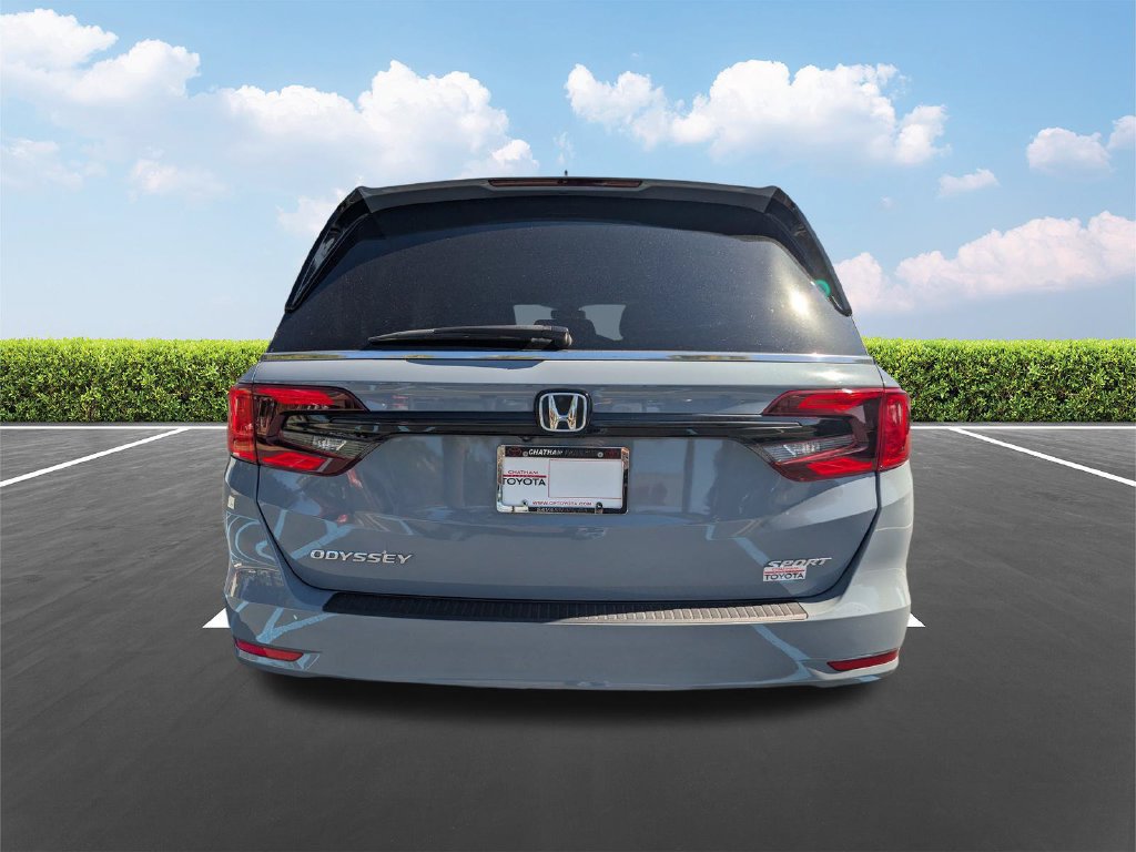 Used 2023 Honda Odyssey Sport image 6