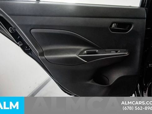 Used 2025 Nissan Versa S w/ Trunk Package image 48