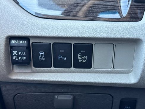 Certified 2016 Toyota Sienna XLE w/ XLE Navigation Package FWD image 34