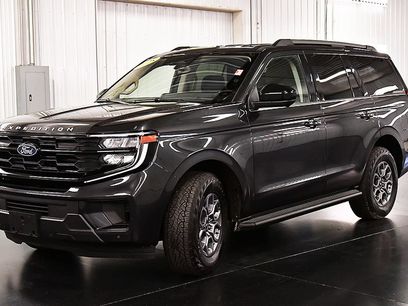 Used 2025 Ford Expedition Active