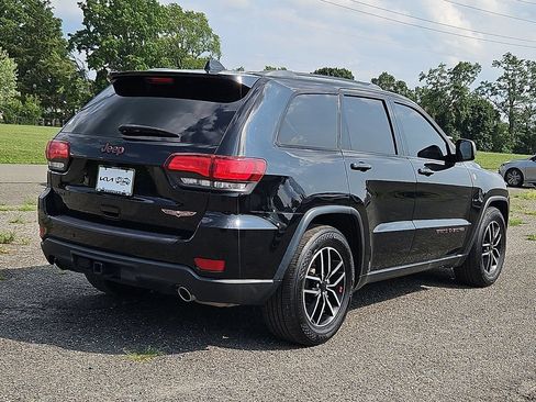 Used 2021 Jeep Grand Cherokee Trailhawk w/ Trailhawk Luxury Group AWD/4WD image 6