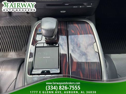Used 2018 Lexus LS 500 w/ Interior Upgrade Package image 24
