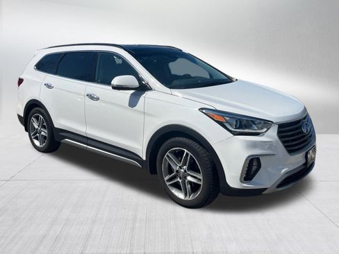 Used 2017 Hyundai Santa Fe Limited w/ Cargo Package AWD/4WD image 2