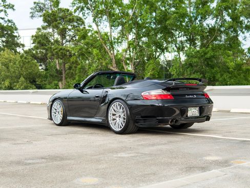 Used 2005 Porsche 911 Turbo AWD/4WD image 21