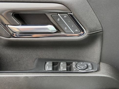 Used 2024 GMC Sierra 2500 AT4 w/ AT4 Premium Plus Package image 23