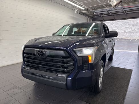 New 2026 Toyota Tundra SR5 image 3