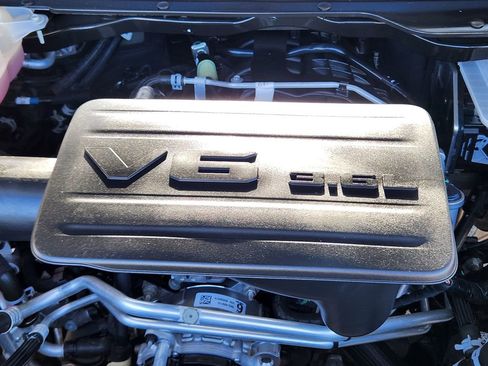 Used 2025 RAM 1500 Big Horn AWD/4WD image 16