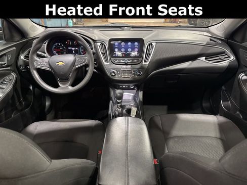 Used 2024 Chevrolet Malibu LT FWD image 2