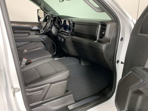 Used 2023 Chevrolet Silverado 1500 RST image 38