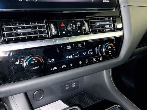 New 2026 Nissan Pathfinder SV AWD/4WD image 28