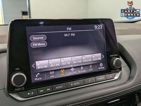 Used 2023 Nissan Rogue SL AWD/4WD image 13
