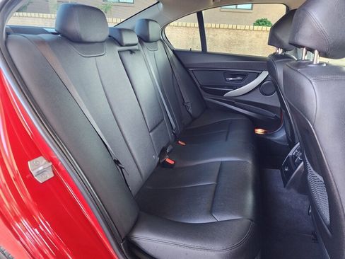 Used 2018 BMW 320i Sedan w/ Convenience Package image 65