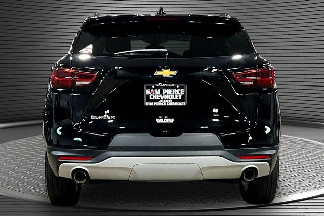 Certified 2024 Chevrolet Blazer LT w/ Convenience Package FWD image 5
