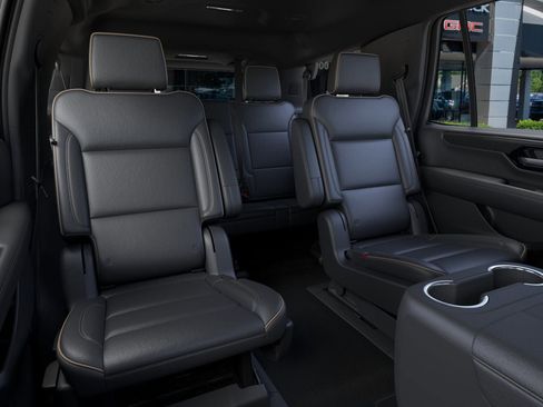 New 2026 GMC Yukon Elevation image 20