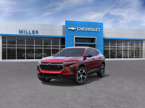 New 2026 Chevrolet Trax RS w/ Driver Confidence Package image 8