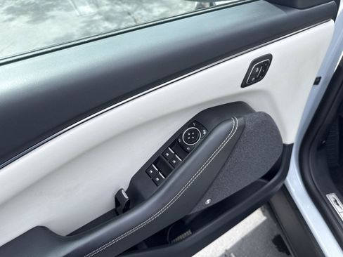 Used 2023 Ford Mustang Mach-E Premium AWD/4WD image 8
