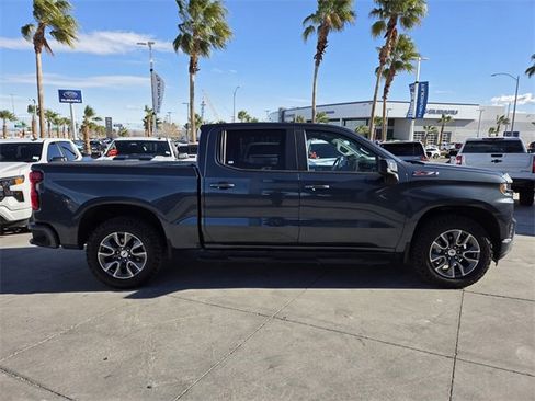 Used 2021 Chevrolet Silverado 1500 RST image 7