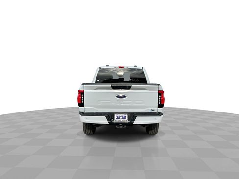 Used 2023 Ford F150 Lightning XLT image 7