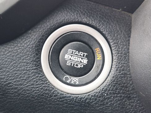 Used 2024 RAM 2500 Big Horn AWD/4WD image 23
