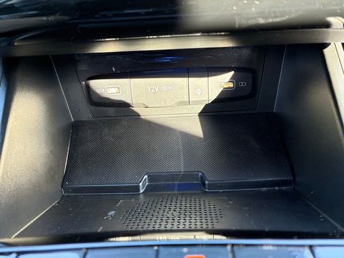 Used 2024 Hyundai Tucson Limited image 33