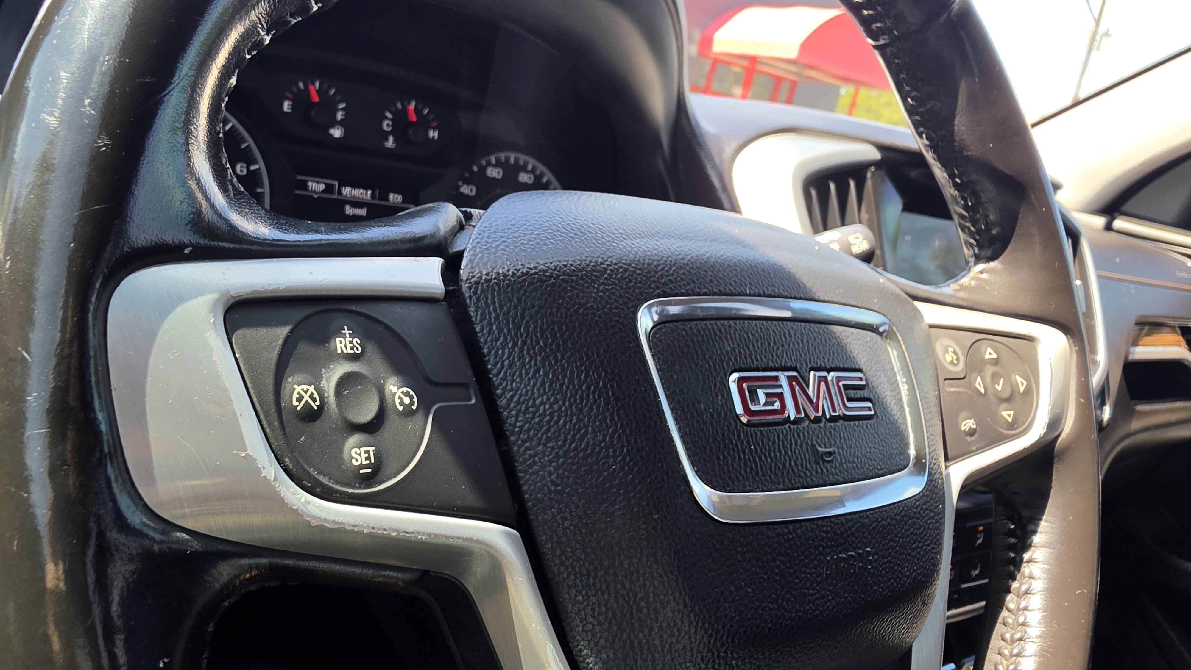Used 2018 GMC Terrain SLE FWD image 40