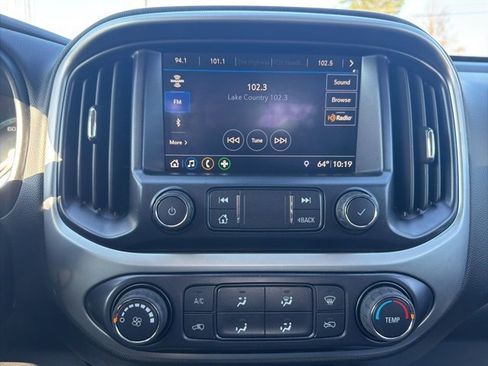 Used 2020 Chevrolet Colorado LT w/ Safety Package image 27