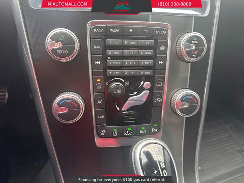 Used 2015 Volvo XC60 T6 R-Design Platinum image 14